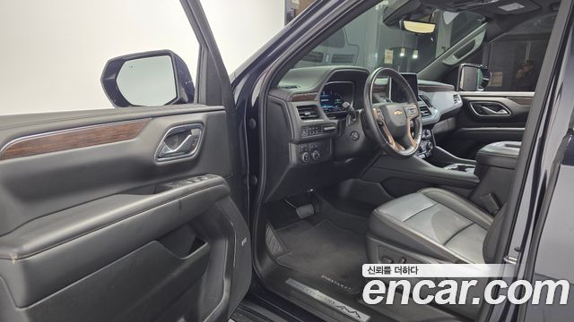 Chevrolet Tahoe 6.2 Dark Knight 4WD 2023 — фото 10