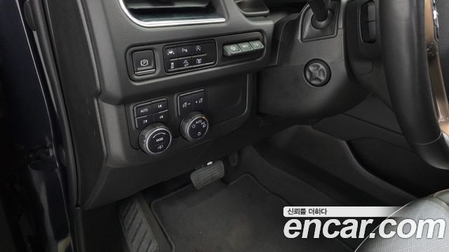Chevrolet Tahoe 6.2 Dark Knight 4WD 2023 — фото 28