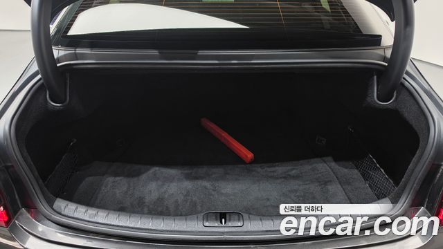 Genesis G80 (RG3) Gasoline 2.5 Turbo 2WD 2022 — фото 17