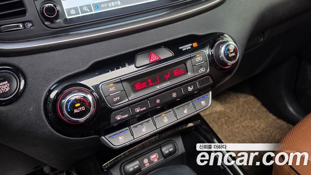 Kia Sorento Diesel 2.2 2WD Noblesse Special 2019 — фото 17