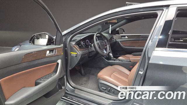 Hyundai Sonata New Rise Hybrid Premium 2018 — фото 10