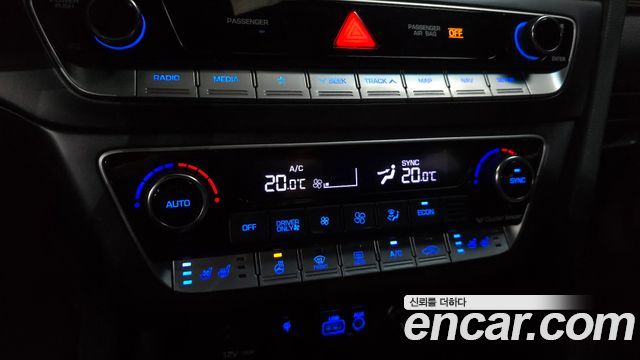 Hyundai Sonata New Rise Hybrid Premium 2018 — фото 20