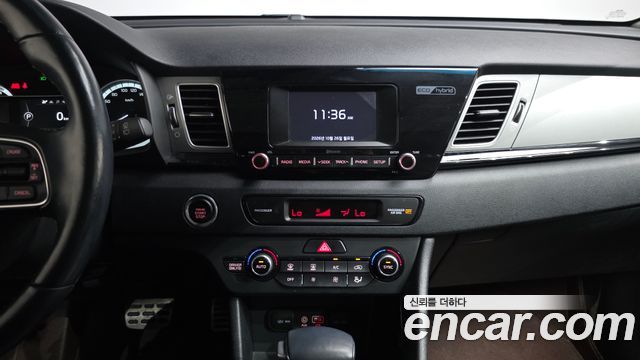 Kia Niro Noblesse 2018 — фото 14