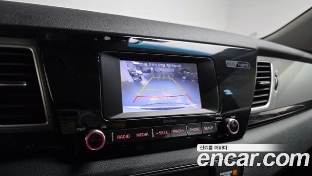 Kia Niro Noblesse 2018 — фото 15