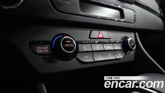 Kia Niro Noblesse 2018 — фото 32