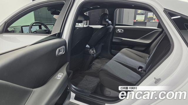 Hyundai Ioniq 6 Standard E-Value+ 2025 — фото 26
