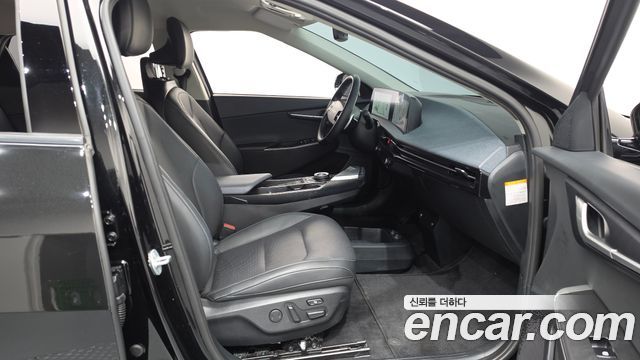 Kia EV6 Long Range Air 2023 — фото 15