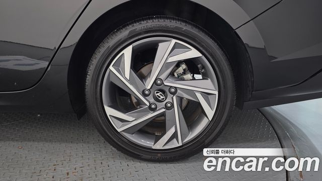 Hyundai Avante (CN7) 1.6 Inspiration 2024 — фото 21