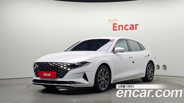 Hyundai Grandeur (IG) 3.0 LPi Rent Car Exclusive