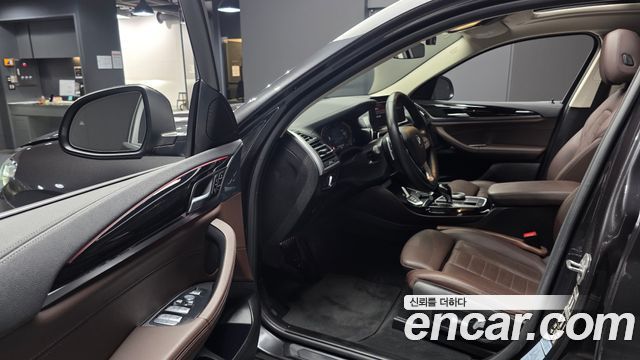 BMW X4 (G02) xDrive20i xLine 2022 — фото 10