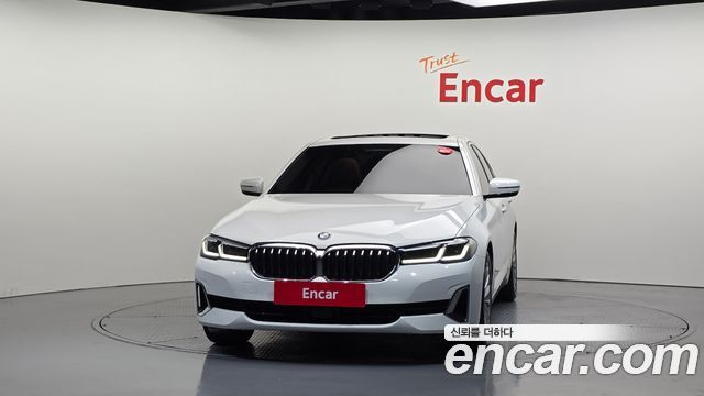 BMW 5 Series (G30) 520i Luxury 2021 — фото 3