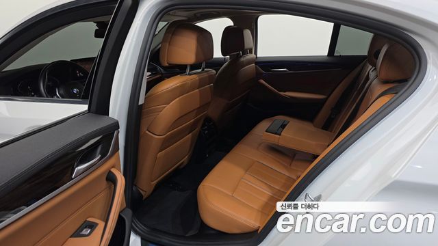 BMW 5 Series (G30) 520i Luxury 2021 — фото 12