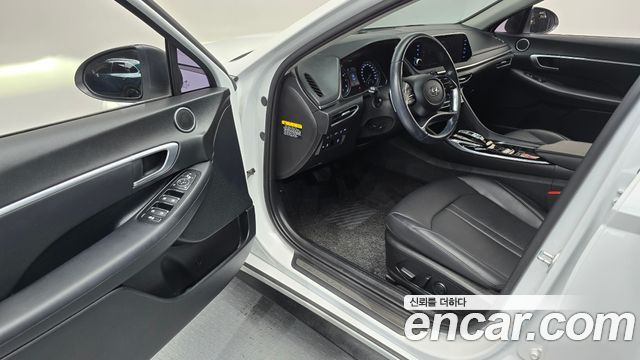 Hyundai Sonata (DN8) 2.0 Premium 2020 — фото 10
