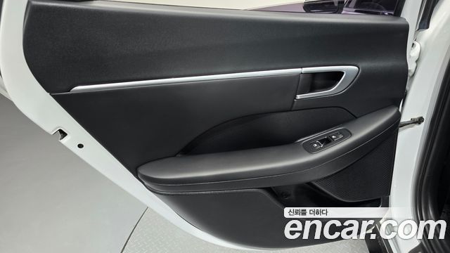 Hyundai Sonata (DN8) 2.0 Premium 2020 — фото 31
