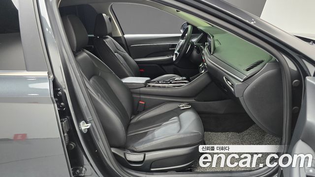 Hyundai Sonata (DN8) 2.0 Premium 2020 — фото 15