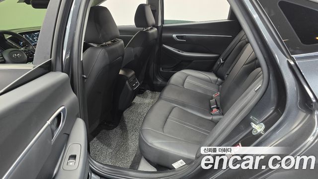 Hyundai Sonata (DN8) 2.0 Premium 2020 — фото 32