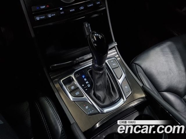 Hyundai Grandeur (HG) HG240 Modern Collection 2017 — фото 20