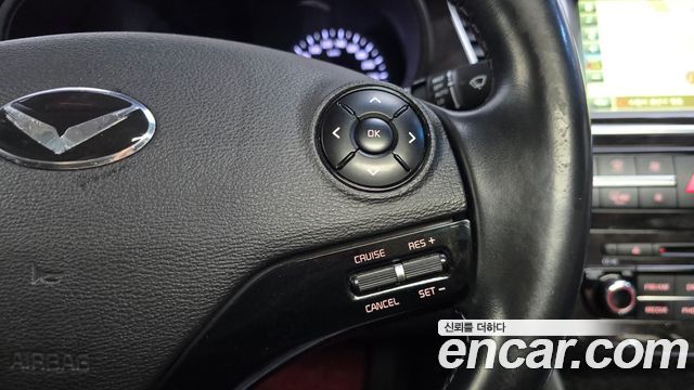 Kia K9 3.3 GDI Executive 2015 — фото 17