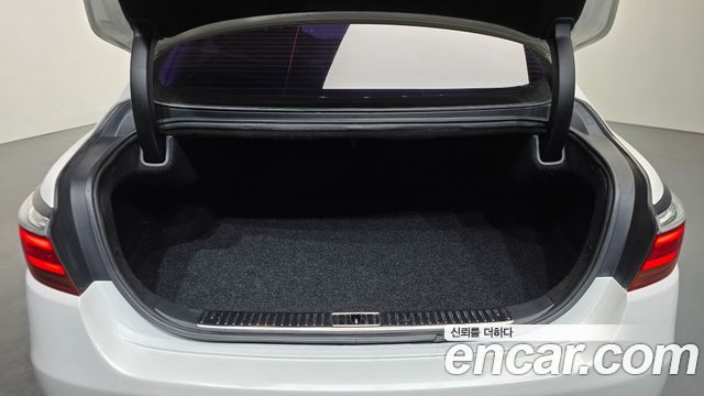 Kia K9 3.3 GDI Executive 2015 — фото 19