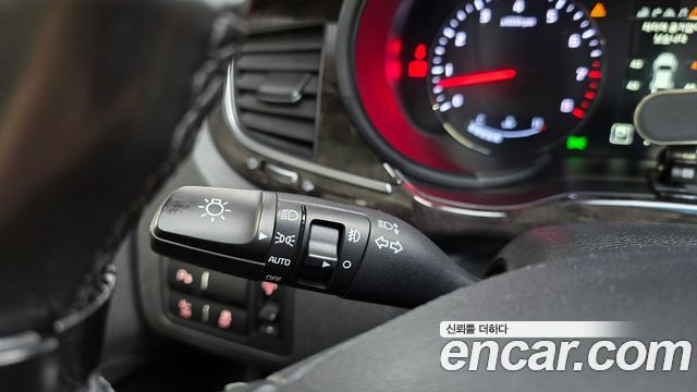 Kia K9 3.3 GDI Executive 2015 — фото 29