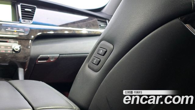 Kia K9 3.3 GDI Executive 2015 — фото 34