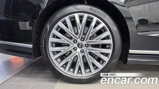 Audi A8 (D5) 55 TFSI Quattro Premium LWB 2023 — фото 5