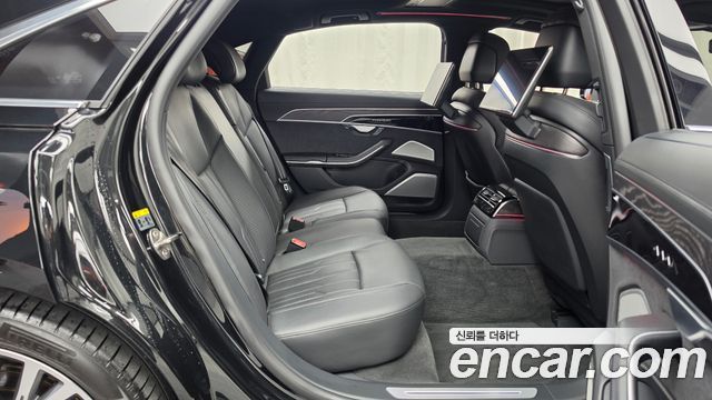 Audi A8 (D5) 55 TFSI Quattro Premium LWB 2023 — фото 11