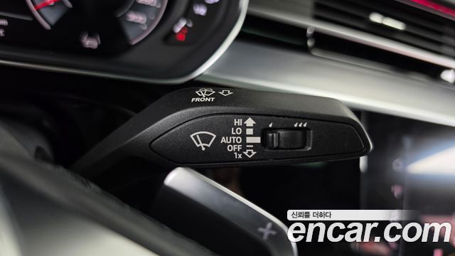Audi A8 (D5) 55 TFSI Quattro Premium LWB 2023 — фото 29
