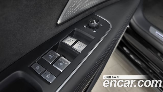 Audi A8 (D5) 55 TFSI Quattro Premium LWB 2023 — фото 30