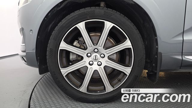 Volvo XC60 (II) D5 Inscription 2018 — фото 5