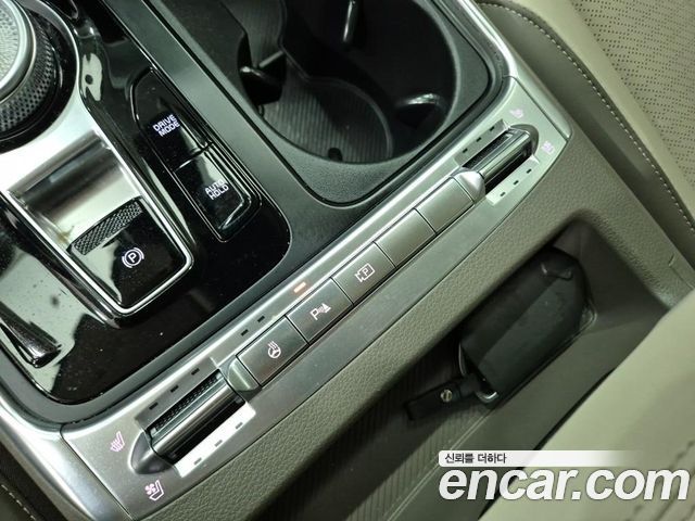 Kia Carnival (IV) Gasoline 7-Seater Signature 2025 — фото 20