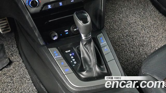 Hyundai Avante (AD) 1.6 GDI Premium 2017 — фото 9