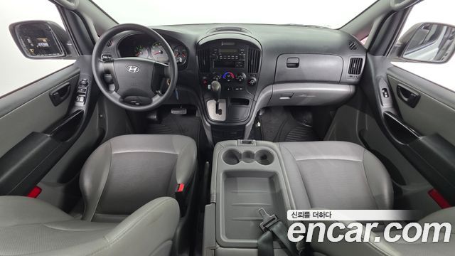 Hyundai Grand Starex 12-Seater Wagon CVX Deluxe 2014 — фото 7