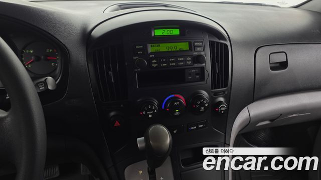 Hyundai Grand Starex 12-Seater Wagon CVX Deluxe 2014 — фото 14
