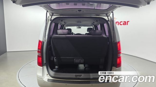 Hyundai Grand Starex 12-Seater Wagon CVX Deluxe 2014 — фото 20