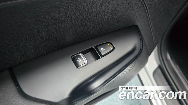 Kia K5 (III) 2.0 Prestige 2023 — фото 27