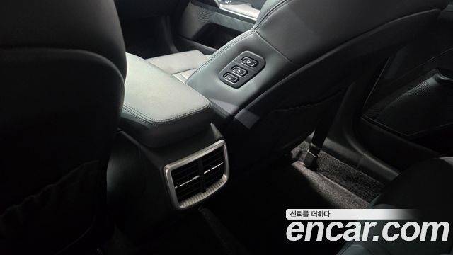 Kia K5 (III) 2.0 Prestige 2023 — фото 31