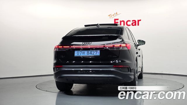 Audi Q4 e-tron (F4) 40 Premium Sportback 2023 — фото 4