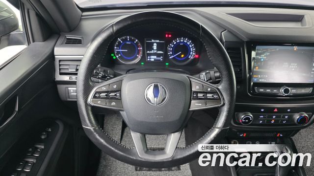 KG Mobility (SsangYong) Rexton Sports Khan Diesel 2.2 2WD Prestige (5-Link) 2021 — фото 13