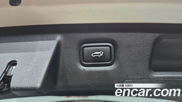 Hyundai Santa Fe Diesel 2.2 2WD Prestige 2021 — фото 17
