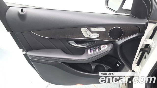 Mercedes-Benz GLC-Class (X253) GCL300 4MATIC Coupe 2020 — фото 24