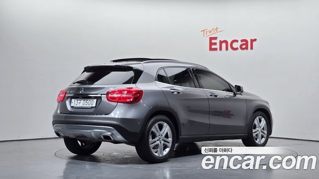 Mercedes-Benz GLA-Class (X156) GLA200 d 2016 — фото 2