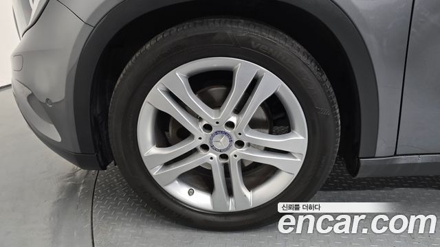 Mercedes-Benz GLA-Class (X156) GLA200 d 2016 — фото 5