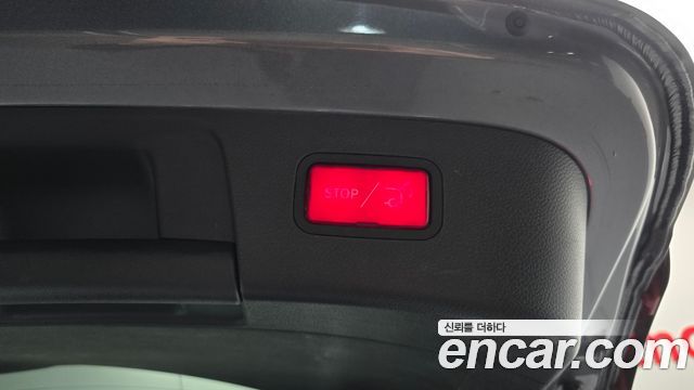 Mercedes-Benz GLA-Class (X156) GLA200 d 2016 — фото 20