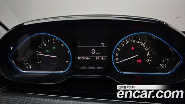 Peugeot 2008 1.6 BlueHDi Allure GC 2018 — фото 8