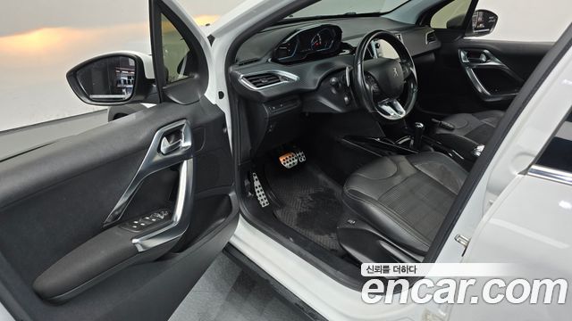 Peugeot 2008 1.6 BlueHDi Allure GC 2018 — фото 10