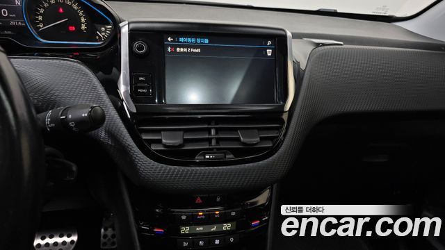 Peugeot 2008 1.6 BlueHDi Allure GC 2018 — фото 15