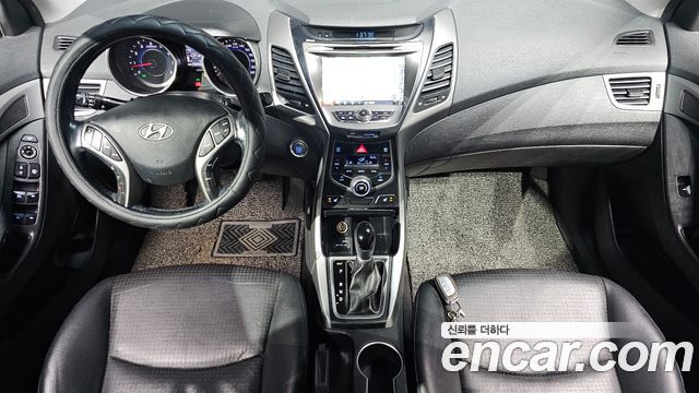 Hyundai Avante 1.6 GDi Modern Standard 2014 — фото 7