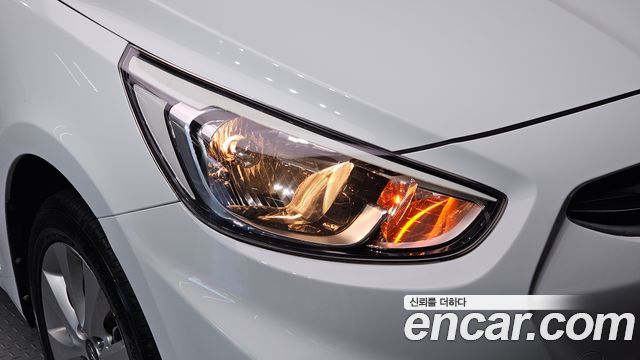 Hyundai Accent (New) 1.4 VVT Modern 2017 — фото 22