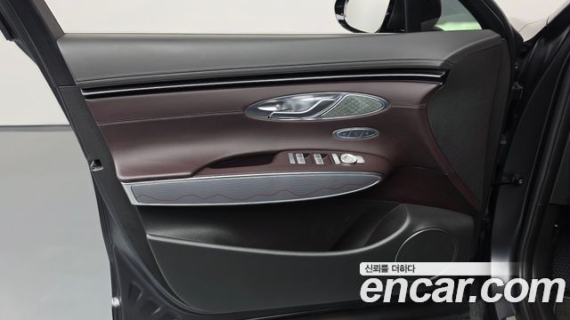 Genesis GV70 2.5T Gasoline AWD 2021 — фото 24